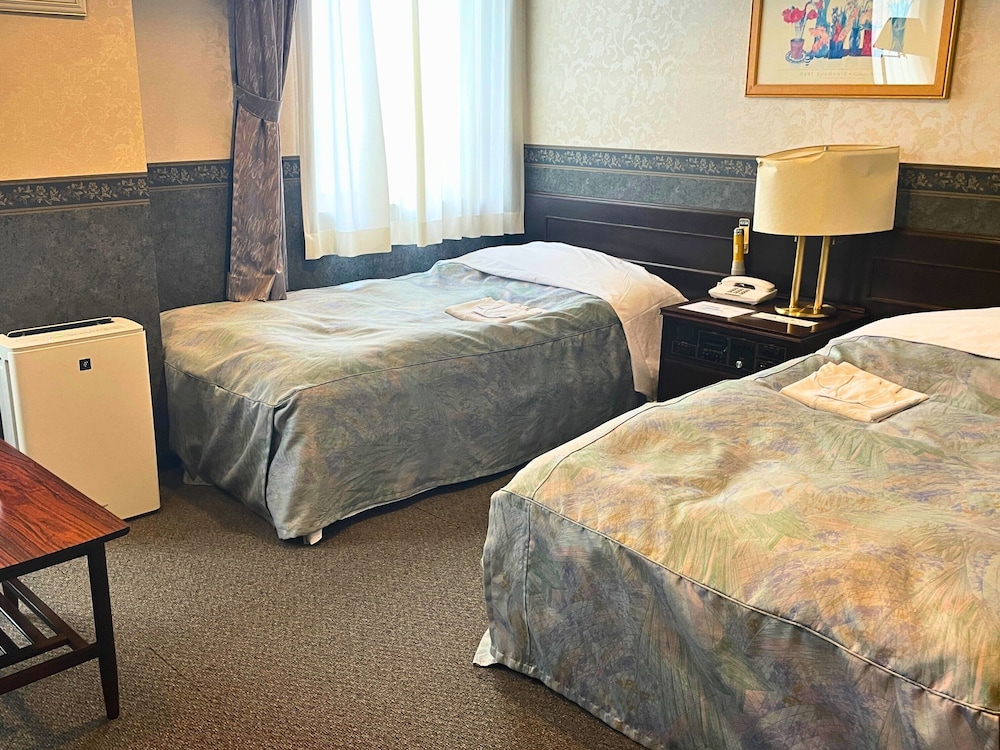 ツインルーム シティビュー | シーサイドホテルかもめ