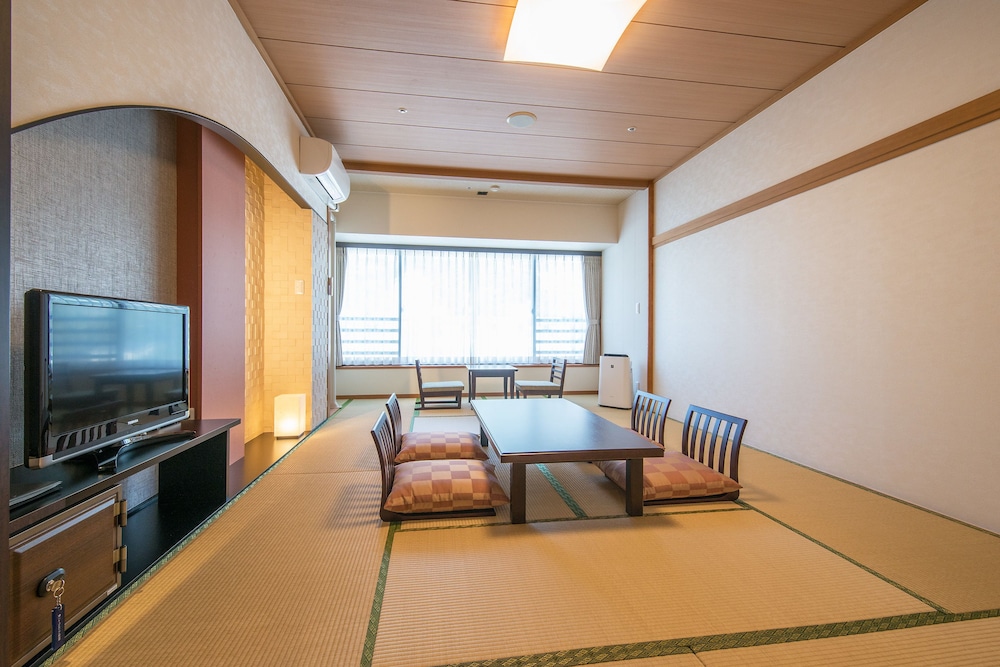 和室　共用バスルーム 客室1 | ニューウェルシティ湯河原