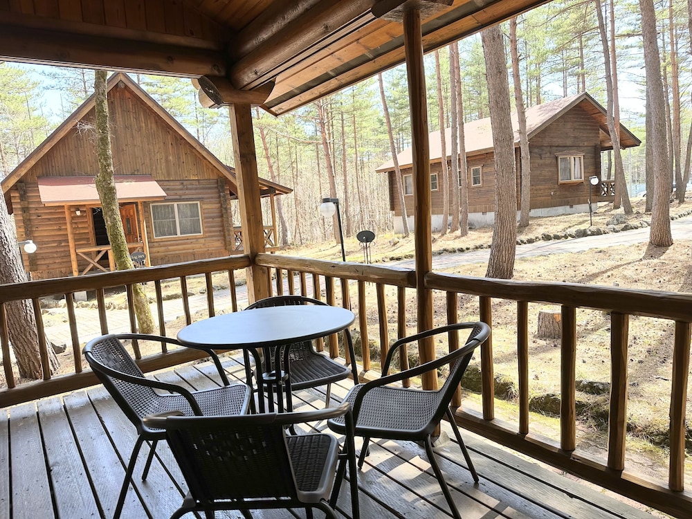 プライベートコテージ ログタイプ テラス / パティオ1 | ホリデイビラ ホテル & リゾート軽井沢