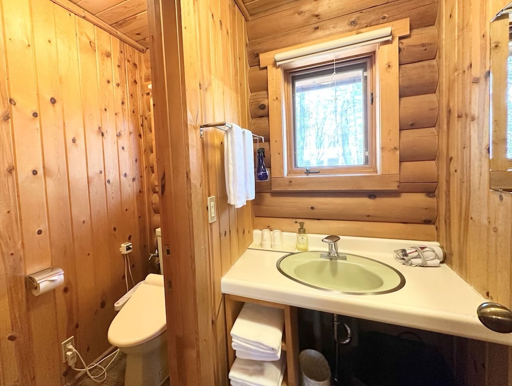 プライベートコテージ ログタイプ バスルーム5 | ホリデイビラ ホテル & リゾート軽井沢