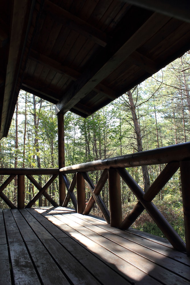 プライベートコテージ ログタイプ バルコニー1 | ホリデイビラ ホテル & リゾート軽井沢