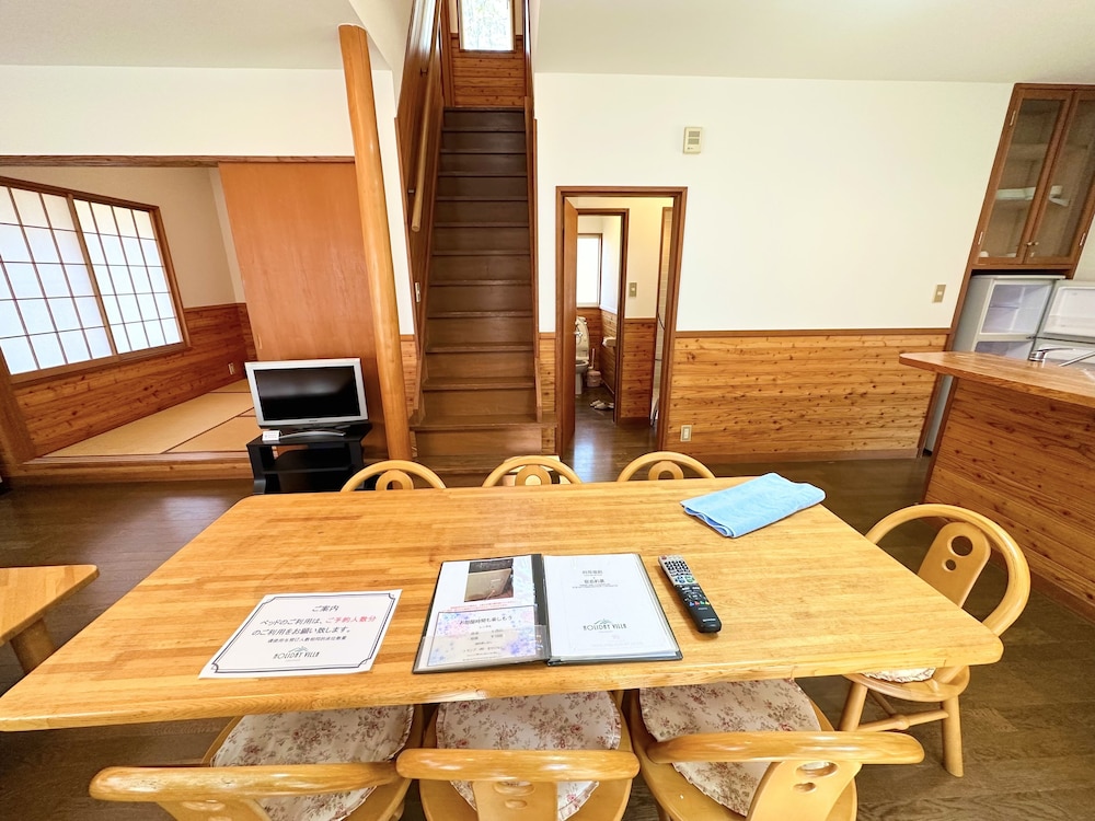 プライベートコテージ ヴィラタイプ リビング エリア6 | ホリデイビラ ホテル & リゾート軽井沢
