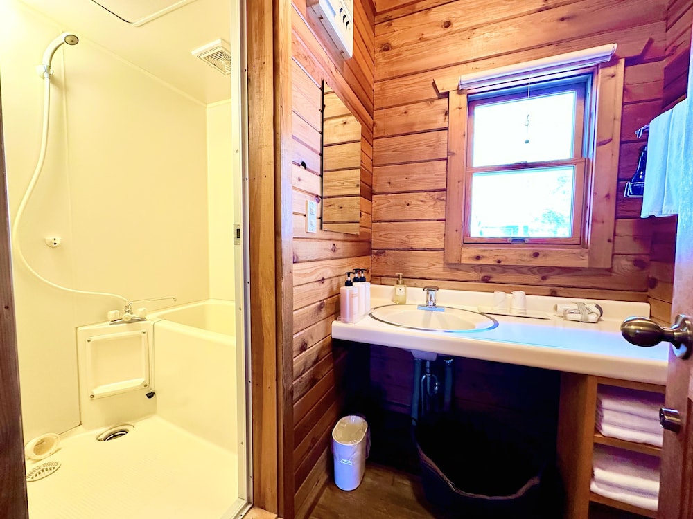 プライベートコテージ ログタイプ バスルーム4 | ホリデイビラ ホテル & リゾート軽井沢