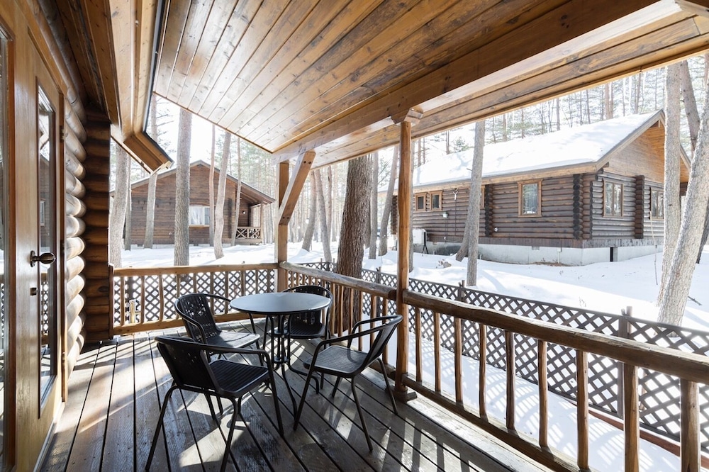 プライベートコテージ ログタイプ テラス / パティオ0 | ホリデイビラ ホテル & リゾート軽井沢