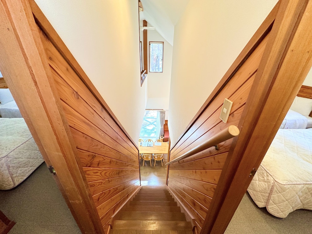 プライベートコテージ ヴィラタイプ リビング エリア7 | ホリデイビラ ホテル & リゾート軽井沢