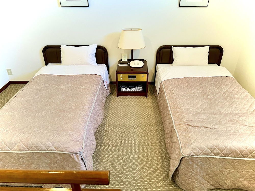 デラックス スイート 客室2 | ホリデイビラ ホテル & リゾート軽井沢