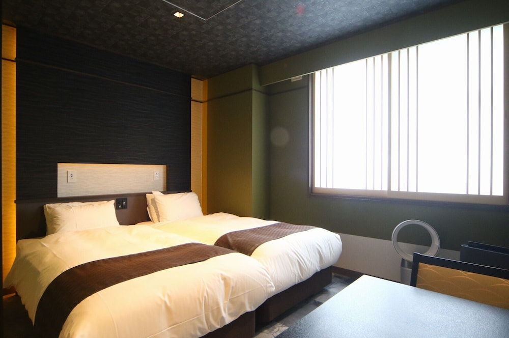 洋室 14平米 禁煙 | 花鐘亭はなや