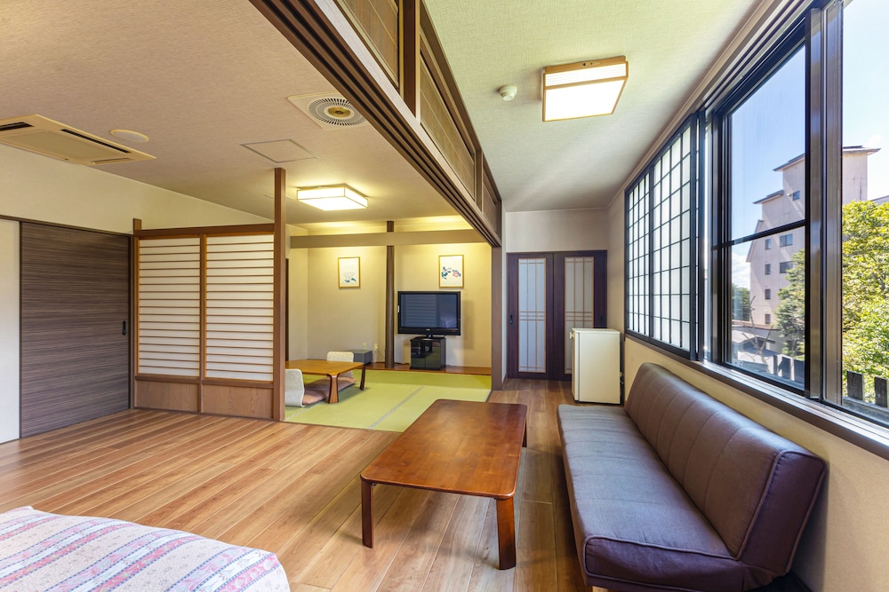 【禁煙】 東館 和洋室 | 亀の井ホテル 田沢湖