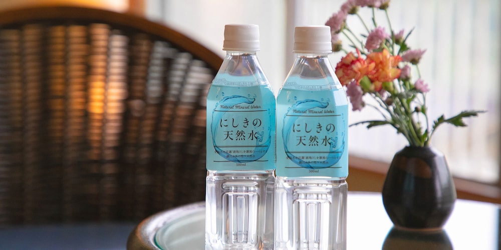 [山側 - 和室] 8-10畳 客室2 | 岩国国際観光ホテル