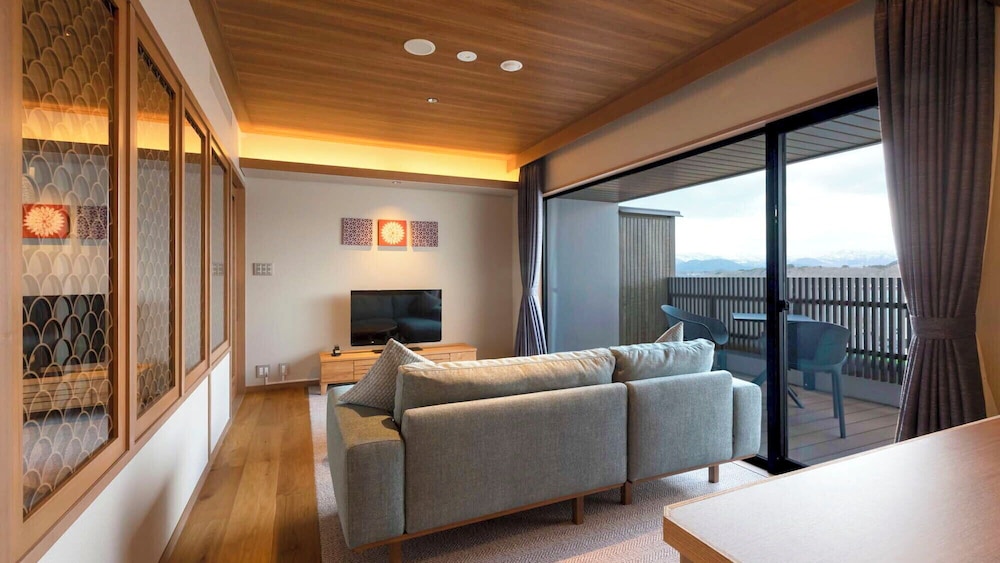 プレミア ルーム 禁煙 客室1 | ホテル紫苑