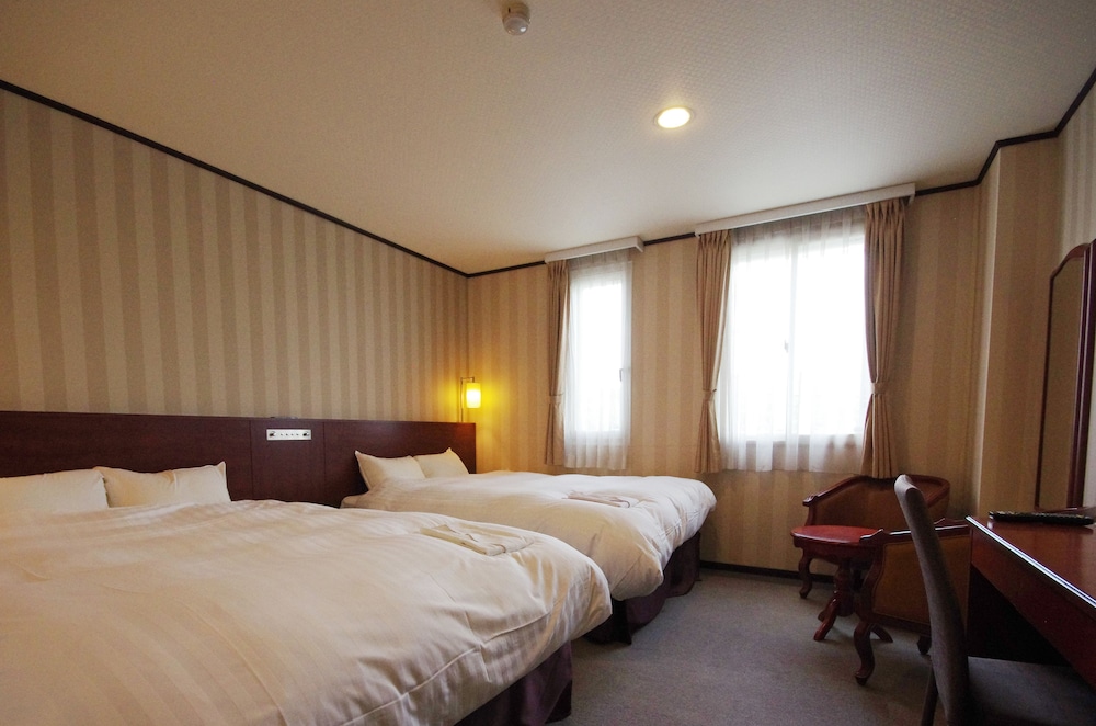 スタンダード ツインルーム 禁煙 | つくばの湯アーバンホテル