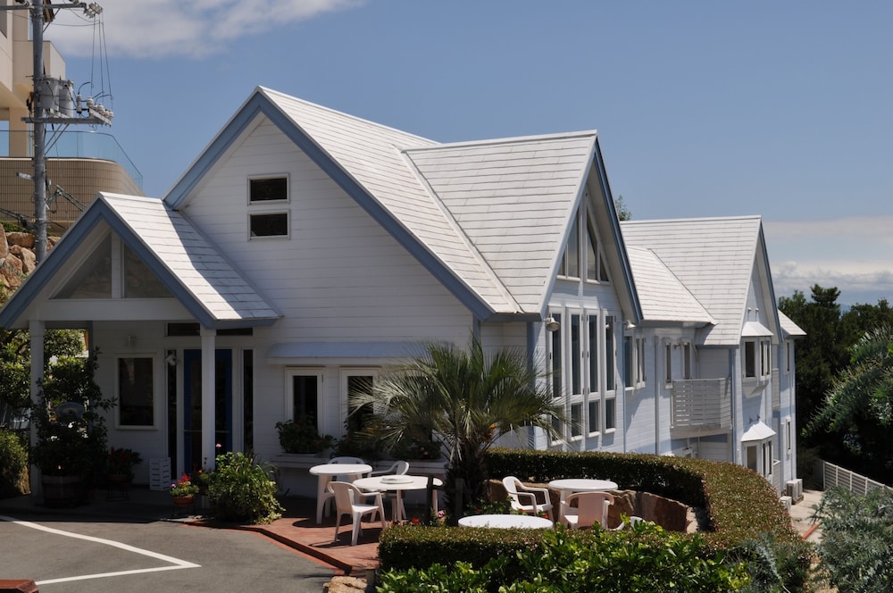 メインイメージ | カントリーイン ザ ホワイトマリーン