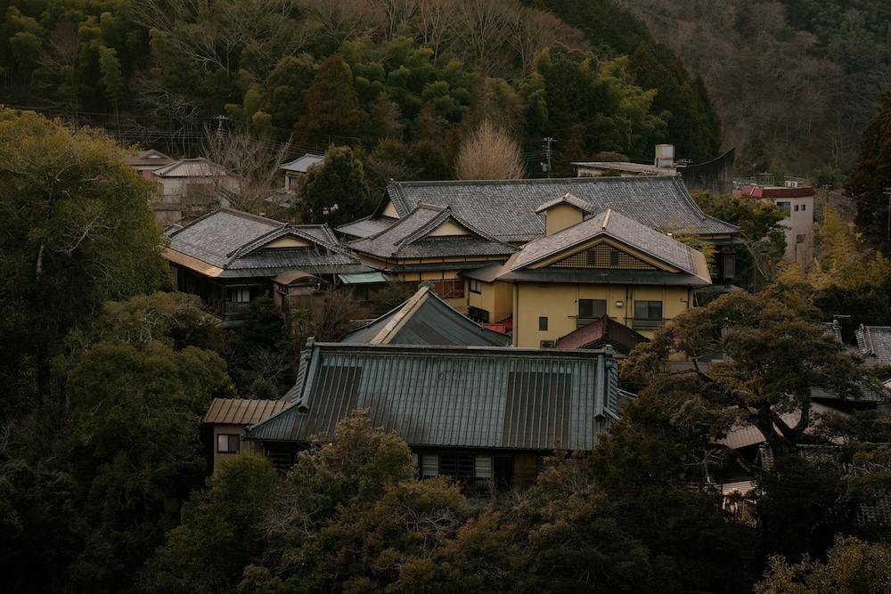 石楠花 露天風呂付(一棟貸) 客室31 | おちあいろう