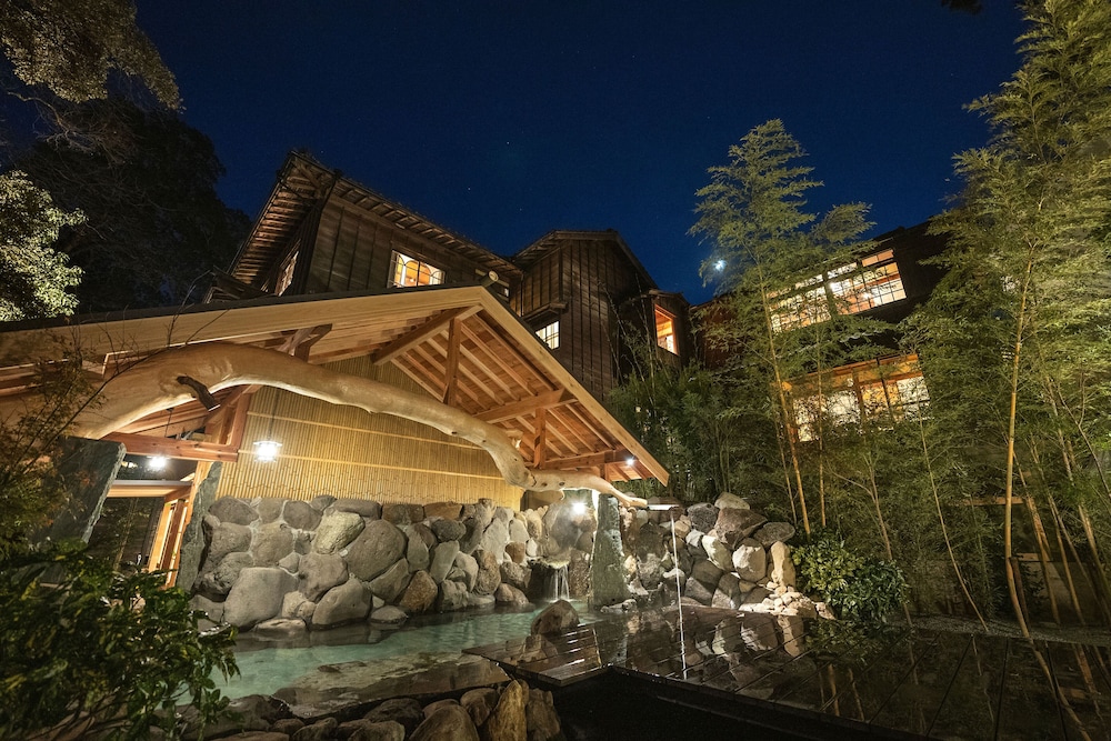 石楠花 露天風呂付(一棟貸) バスルーム3 | おちあいろう