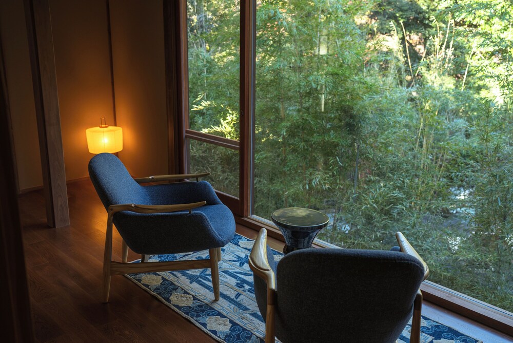 石楠花 露天風呂付(一棟貸) 客室2 | おちあいろう