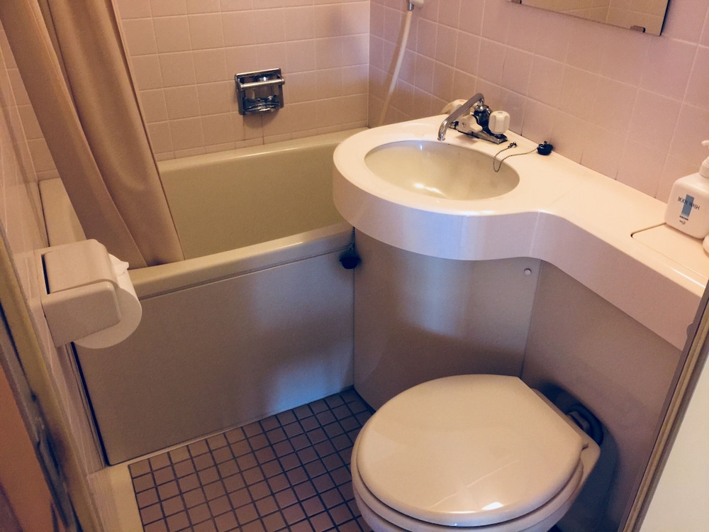 ホテル櫻井で一番予約の多い部屋 本客殿 次の間付 (禁煙) バスルーム0 | 草津温泉 ホテル櫻井