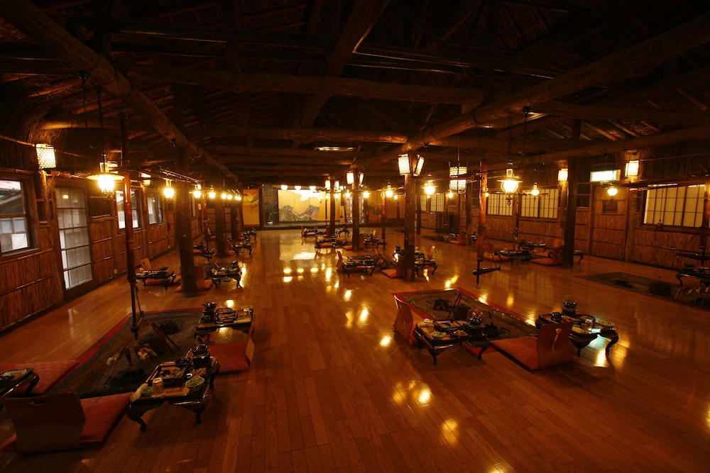 レストラン1 | 本家伴久