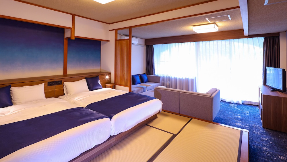 [禁煙]スーペリア和ベッドツイン4名定員シャワーのみ | 大江戸温泉物語 Premium 鬼怒川観光ホテル