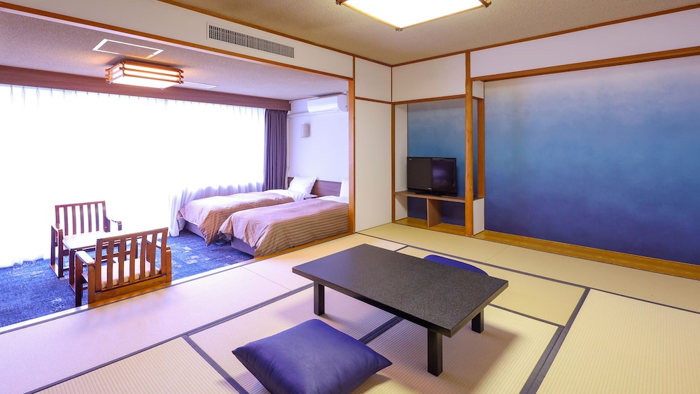 [禁煙]スタンダード和洋室10畳ツイン内風呂あり | 大江戸温泉物語 Premium 鬼怒川観光ホテル