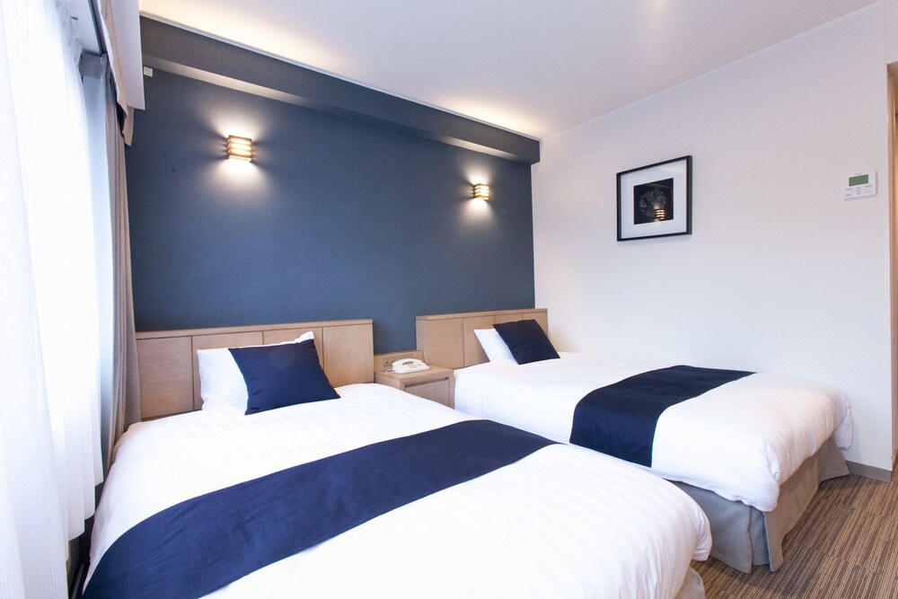 スーペリア ツインルーム 2 ベッドルーム 禁煙 | ホテルセントパレス倉吉