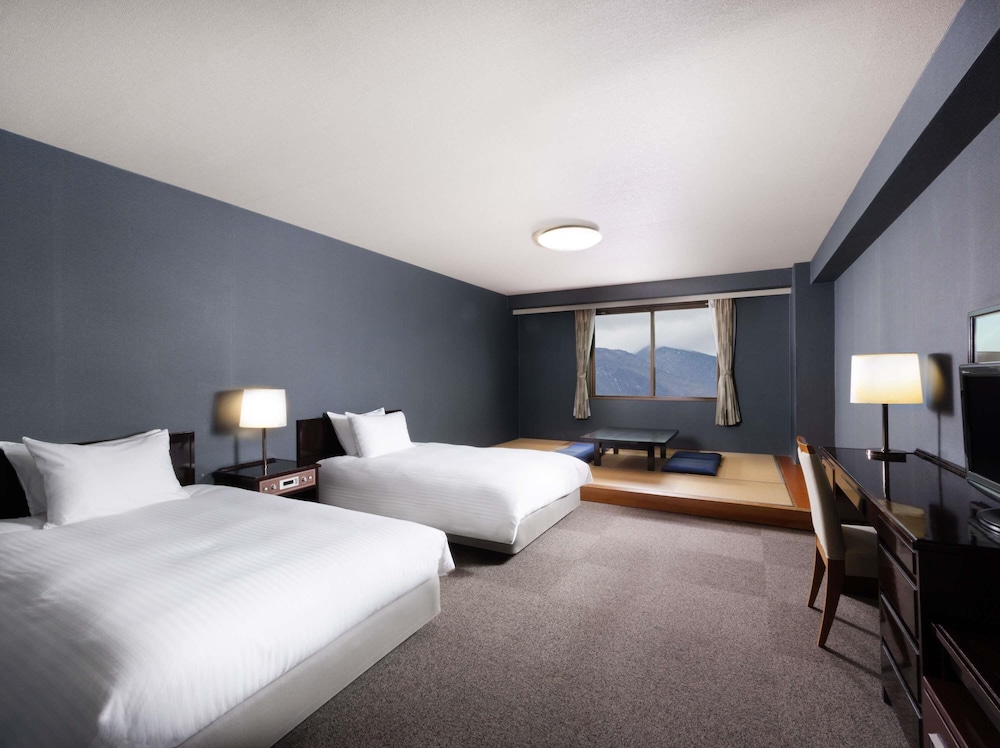 クラシック ルーム ベッド (複数台) (Japanese Style) | メルキュール宮城蔵王リゾート & スパ