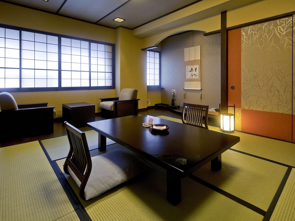 和室８帖 禁煙 客室2 | 岸権旅館