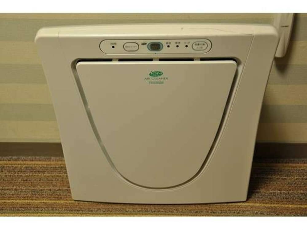 ダブルルーム ダブルベッド 1 台 喫煙可 客室の設備とサービス0 | スマイルホテル松山