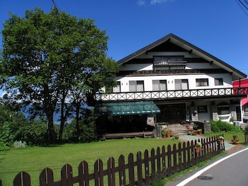斑尾高原 フジオ ペンション
