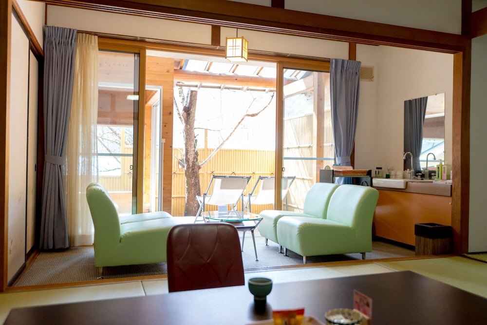 和室 露天風呂付き | 中尾山温泉　松仙閣