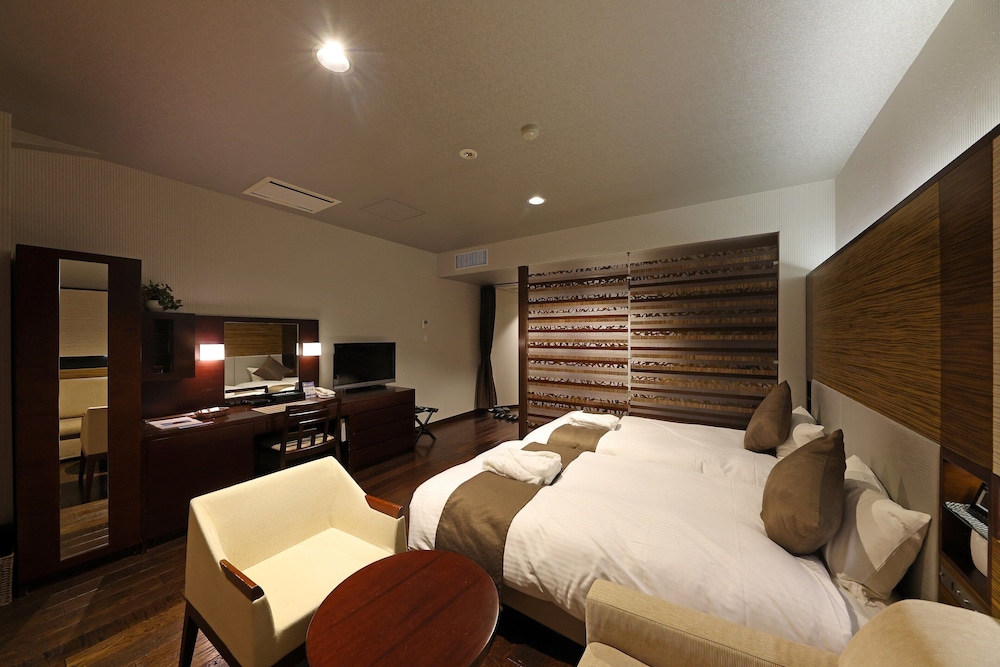 テラス付スーペリアツイン（ Wi-Fi可） 客室0 | リゾートヒルズ豊浜 蒼空の風