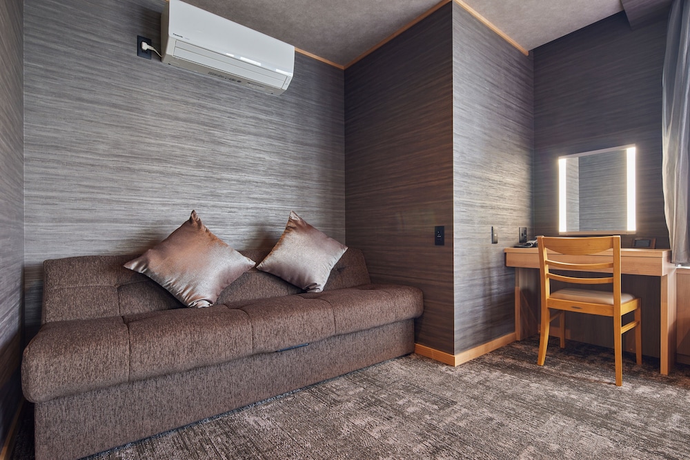 デラックス スイート オーシャンビュー 客室9 | リゾートヒルズ豊浜 蒼空の風