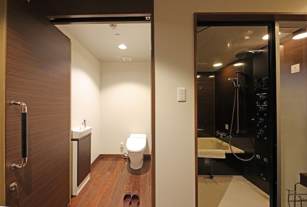 テラス付スーペリアツイン（ Wi-Fi可） 客室3 | リゾートヒルズ豊浜 蒼空の風