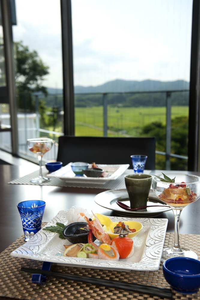 レストラン1 | リゾートヒルズ豊浜 蒼空の風