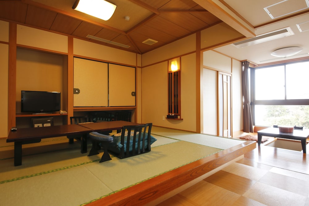 客室1 | リゾートヒルズ豊浜 蒼空の風