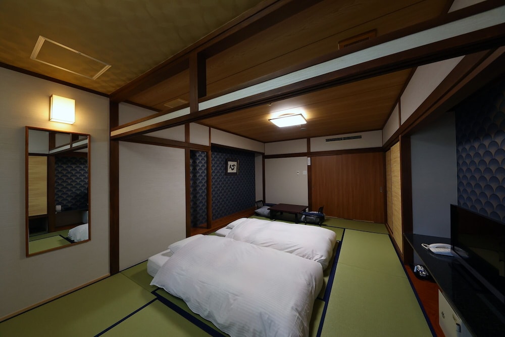 和室　2人部屋 客室6 | リゾートヒルズ豊浜 蒼空の風