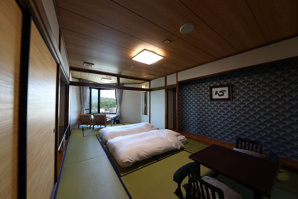 和室　2人部屋 客室3 | リゾートヒルズ豊浜 蒼空の風