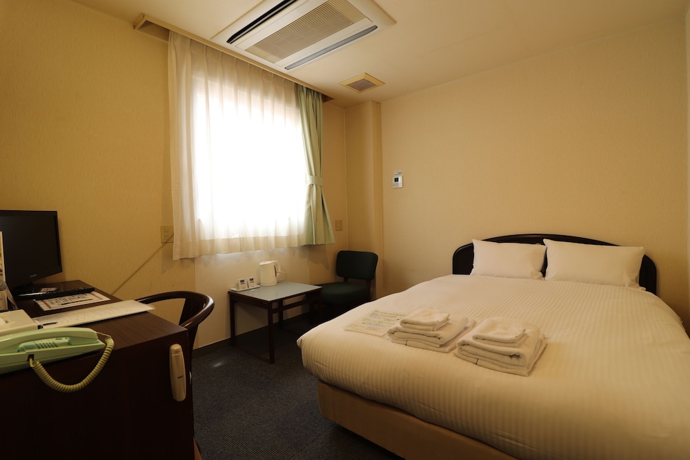 ダブルルーム 禁煙 | ホテルグリーンアーバ