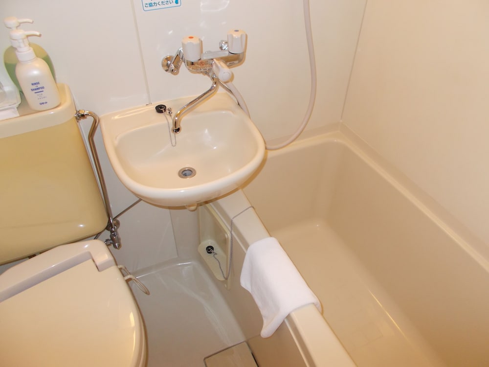 セミダブルルーム 喫煙可 バスルーム0 | ホテルグリーンアーバ