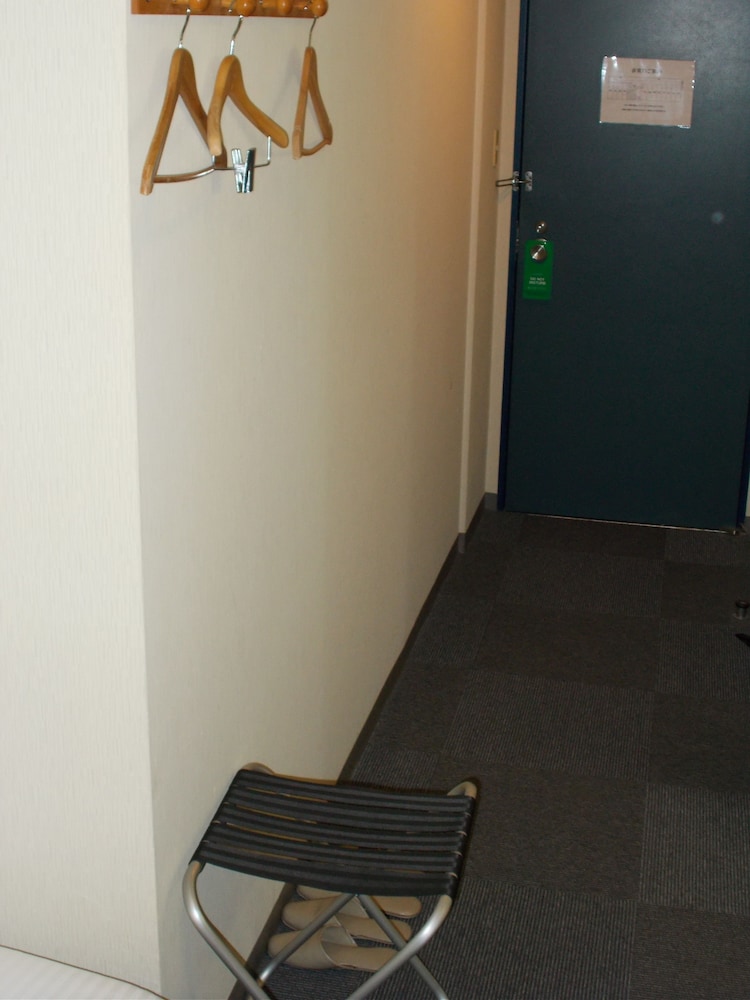 セミダブルルーム 喫煙可 客室3 | ホテルグリーンアーバ