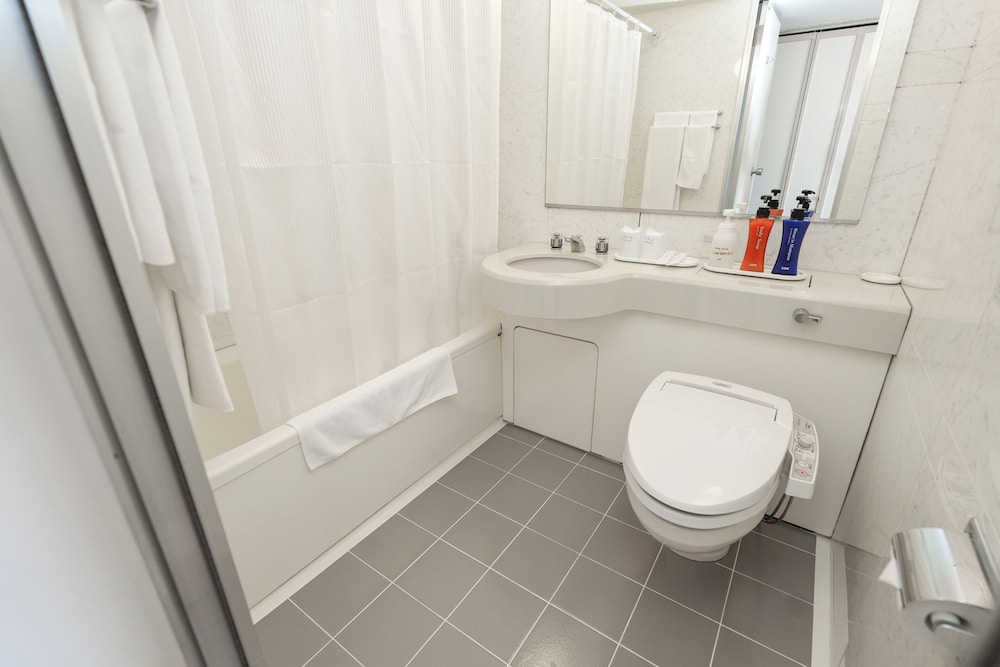 デラックス ダブルルーム 禁煙 バスルーム0 | 天童セントラルホテル