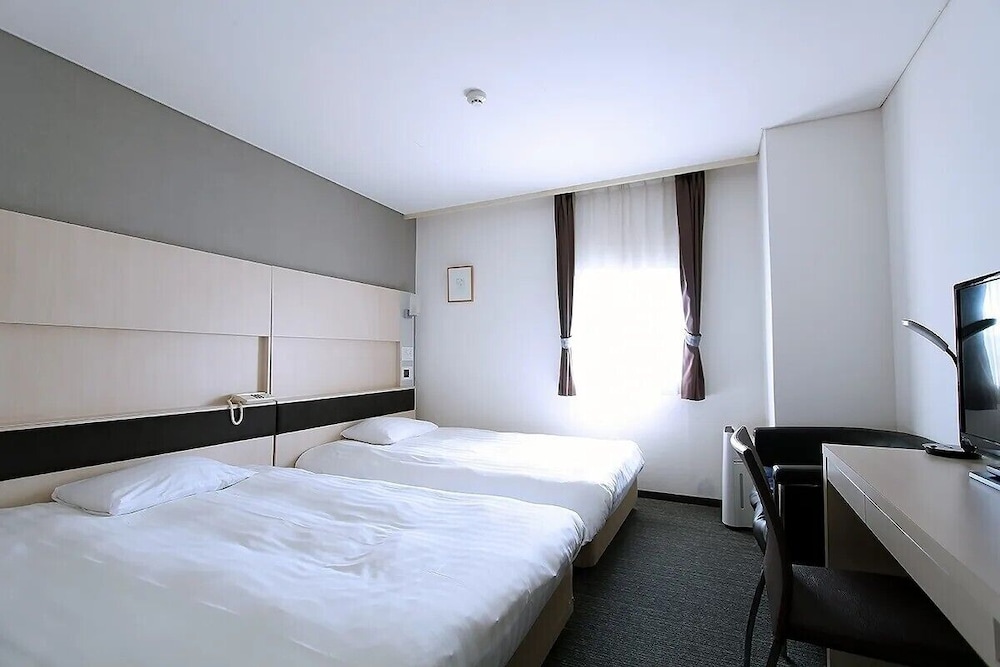 ツインルーム ベッド (複数台) 禁煙 | KOKO HOTEL 沼津駅前