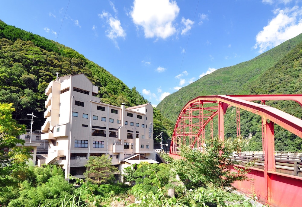 メインイメージ | 峡谷の湯宿 大歩危峡まんなか メインイメージ | 峡谷の湯宿 大歩危峡まんなか