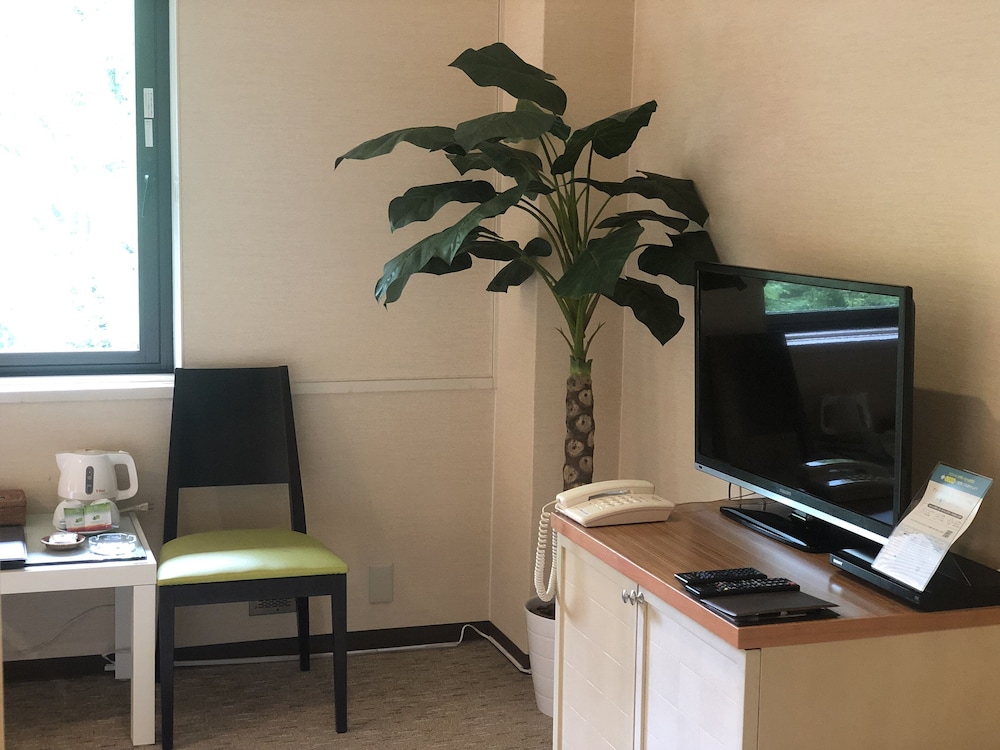 スタンダード ダブルルーム (Tropical Style) 客室2 | ブリーズベイ シーサイドリゾート松島