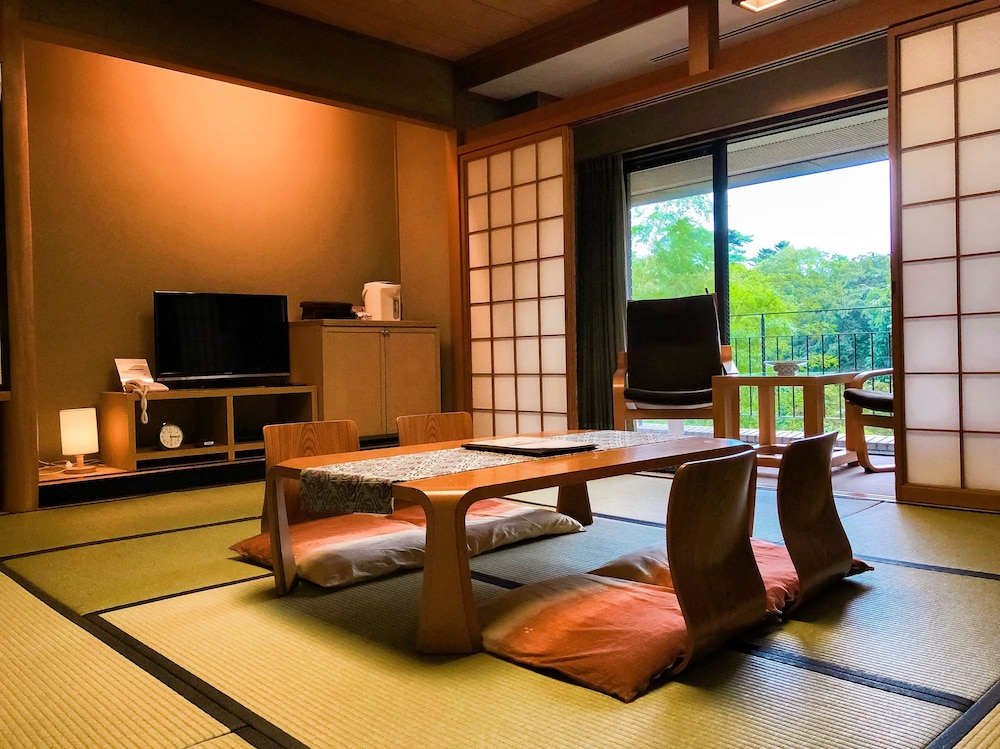 トラディショナル ルーム 禁煙 (10 tatamis) 客室2 | ブリーズベイ シーサイドリゾート松島