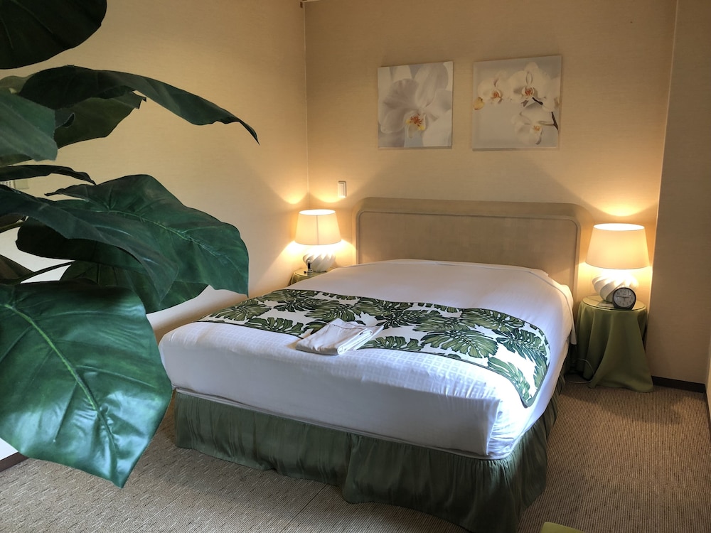 スタンダード ダブルルーム (Tropical Style) | ブリーズベイ シーサイドリゾート松島