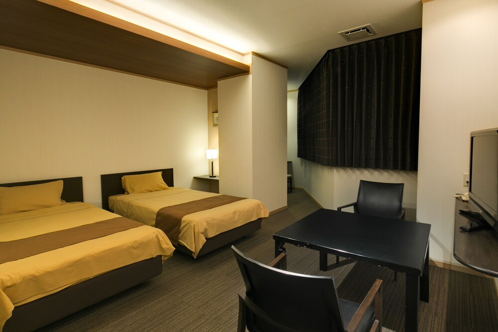 東雲（洋室―ツインベッド） | フォレストリゾート ホテル城山