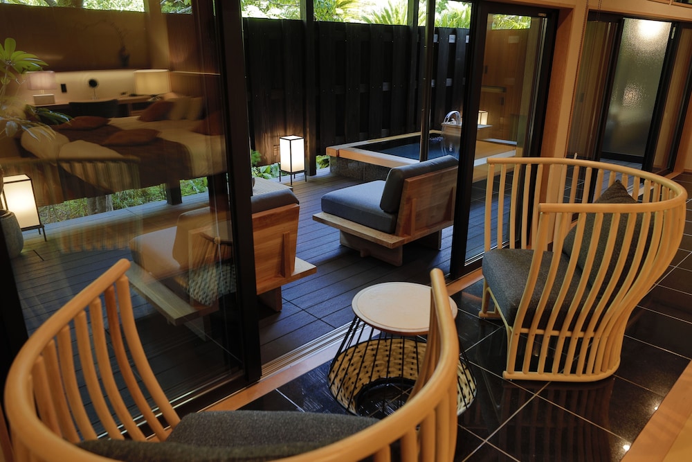 ジュニア スイート 禁煙 テラス 客室4 | 坂聖・玉樟園