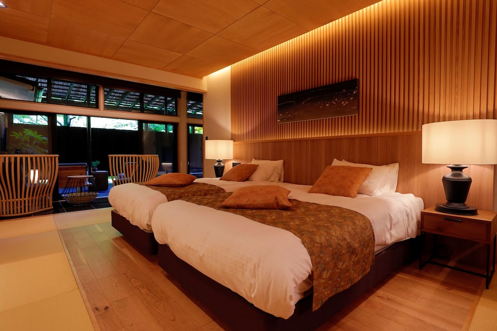 ジュニア スイート 禁煙 テラス 客室2 | 坂聖・玉樟園