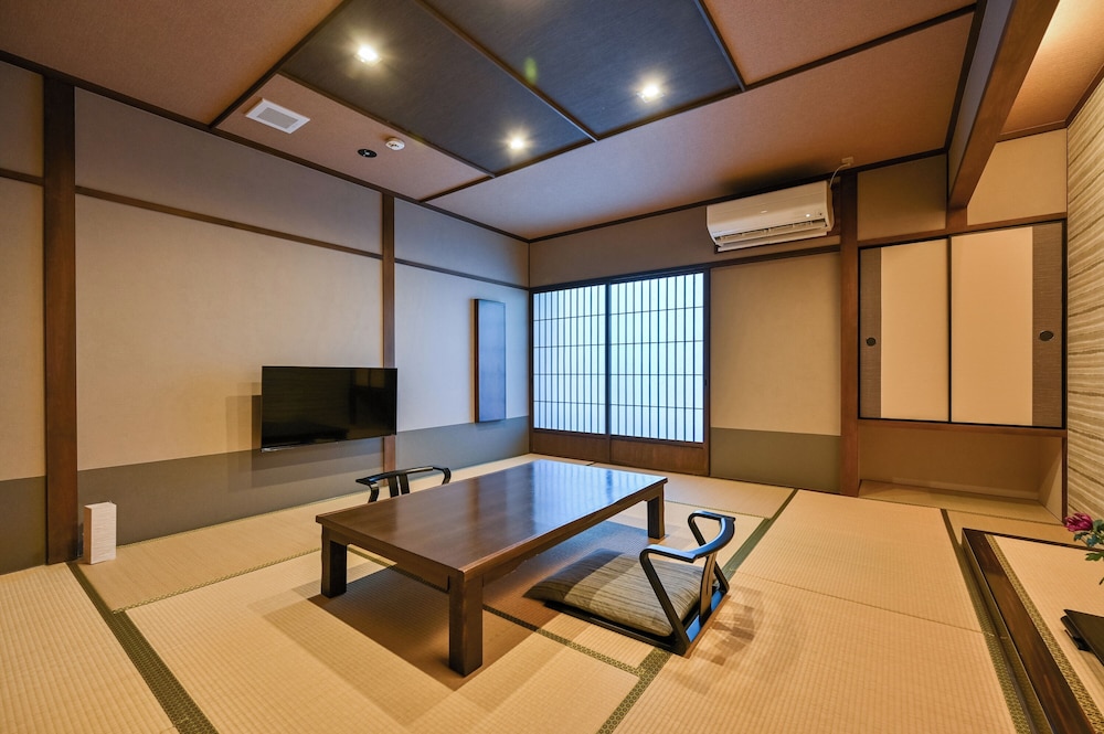 シアタールーム禁煙 客室1 | 風の谷の庵