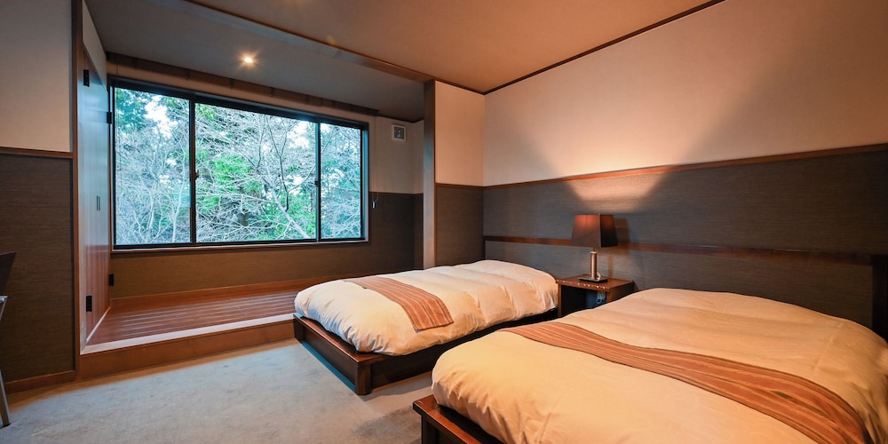 スイート 客室の設備とサービス1 | 風の谷の庵